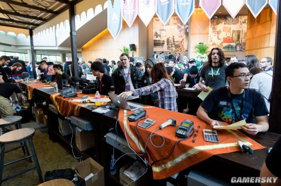 【战报】深圳DYG2比3不敌南京Hero久竞，两连败基本无缘胜者组，季后赛难了